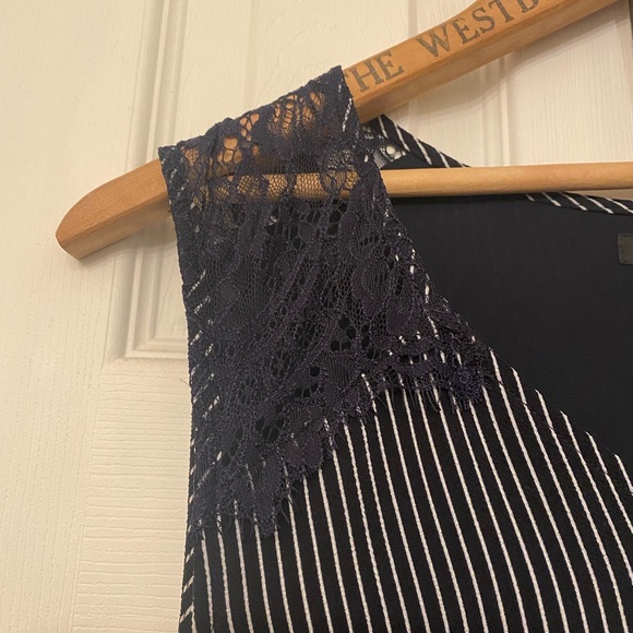 RW&CO Size M Dress. New with tags. - Picture 3 of 3